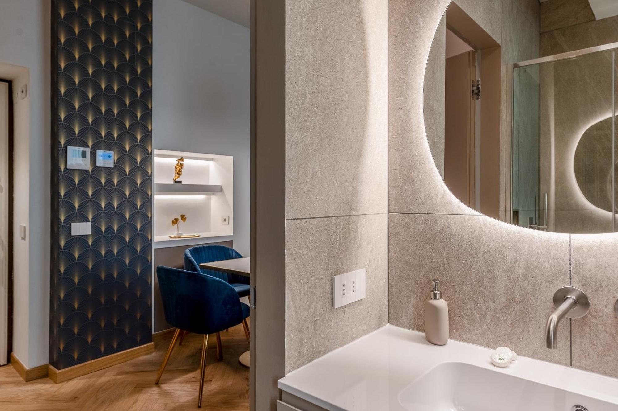 Luxury Apartment - Near Stazione Centrale Milánó Kültér fotó