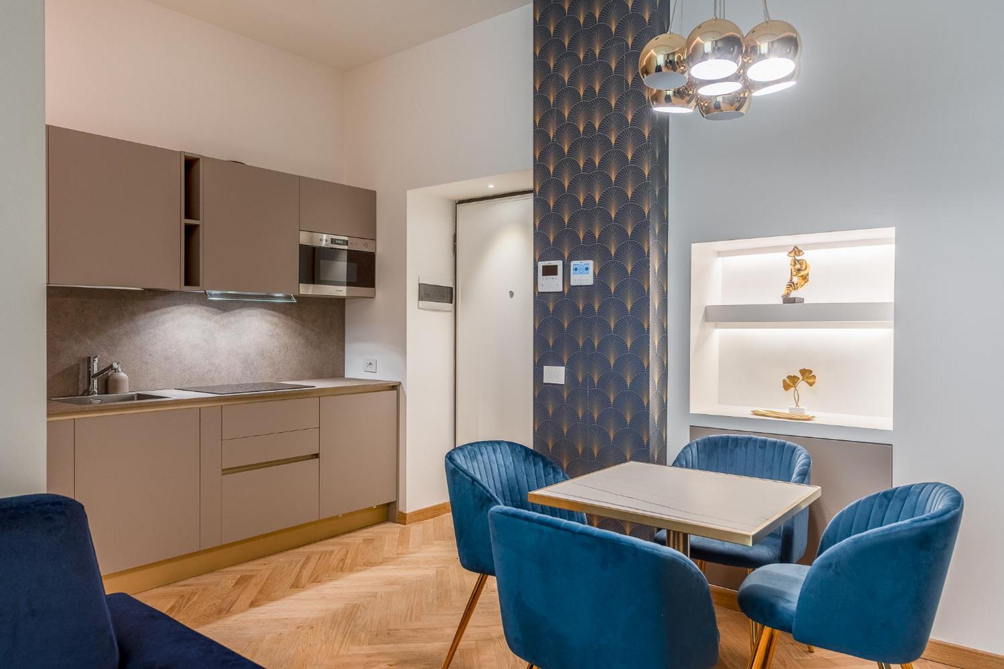 Luxury Apartment - Near Stazione Centrale Milánó Kültér fotó