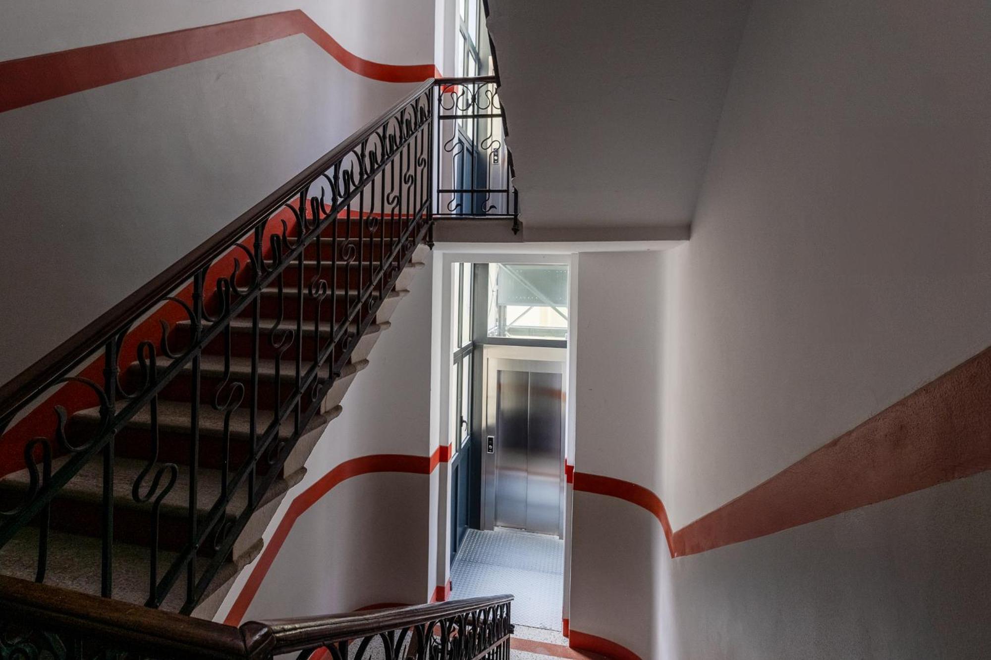 Luxury Apartment - Near Stazione Centrale Milánó Kültér fotó